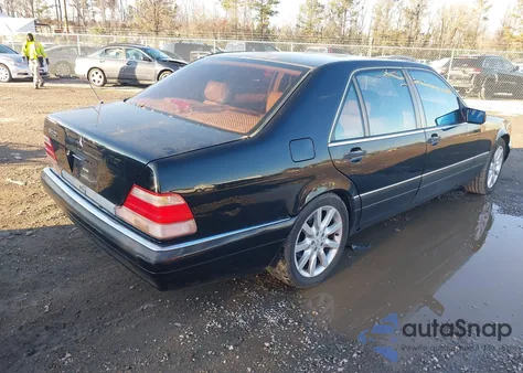 1998 Mercedes-Benz S 420 z USA, uszkodzony, nr VIN WDBGA43G7WA388390